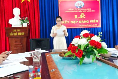 LỄ KẾT NẠP ĐẢNG CHO QUẦN CHÚNG ƯU TÚ VÀ CHUYỂN CHÍNH THỨC CHO ĐẢNG VIÊN DỰ BỊ